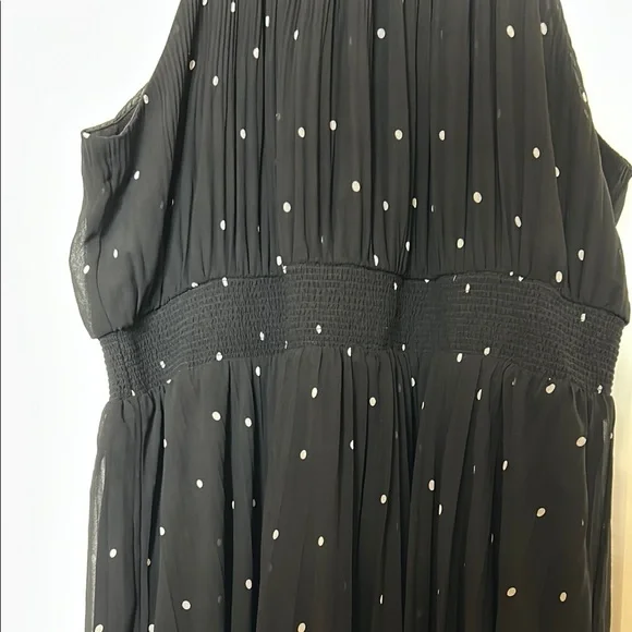 City Chic Black Dress with White Dots - Picture 5 of 9